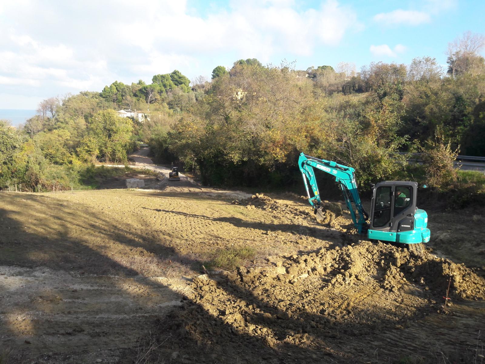 Esempio dalla galleria fotografica di Maceratesi Asfalti Srl